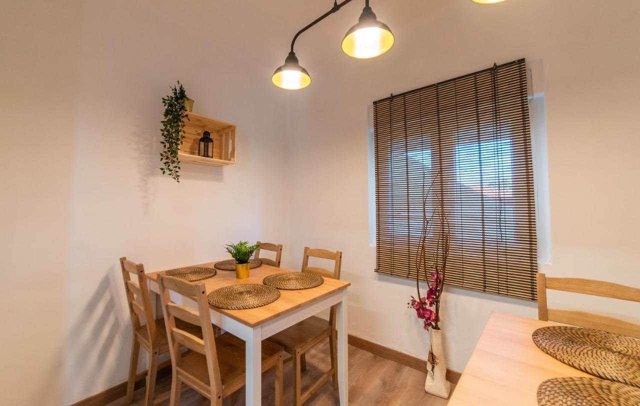 Casa Lopez Bed & Breakfast Avilés Dış mekan fotoğraf